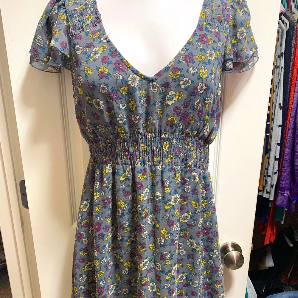 Cap sleeve mini dress